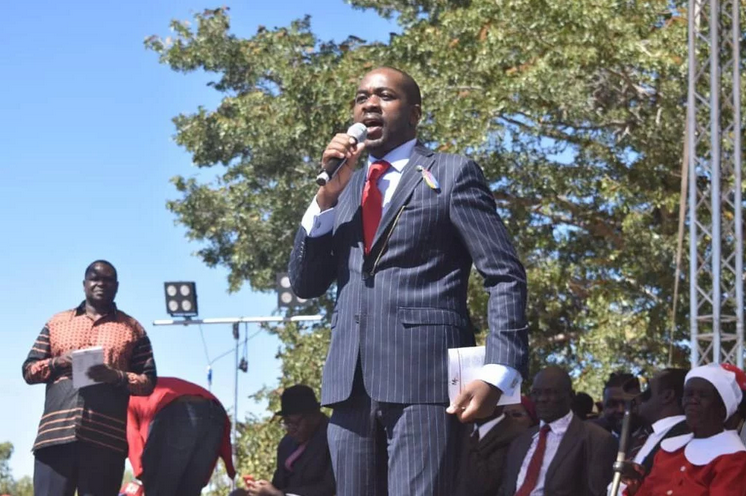  Chamisa throws Sikhala under the bus