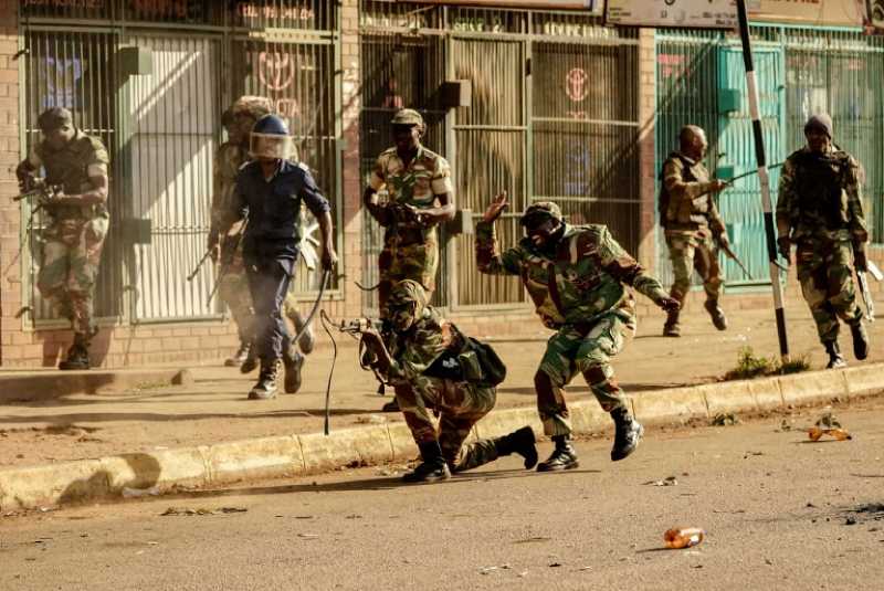 Doctors nail Zimbabwe army in killings